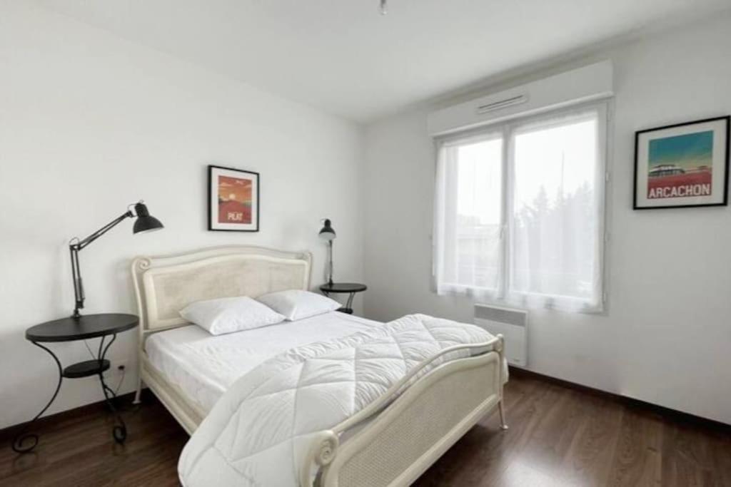 T2 4 Couchages A 2 Pas Du Bassin Apartment Gujan-Mestras Exterior photo